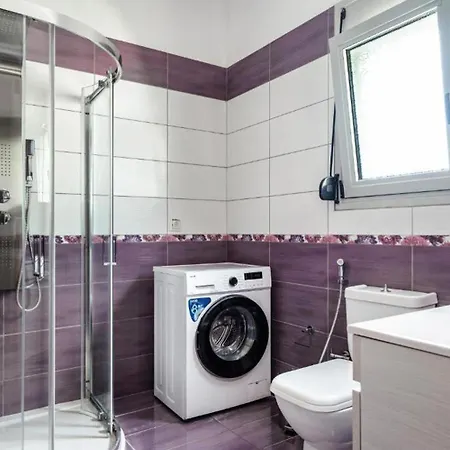 فيلة Sapfo Lefkáda